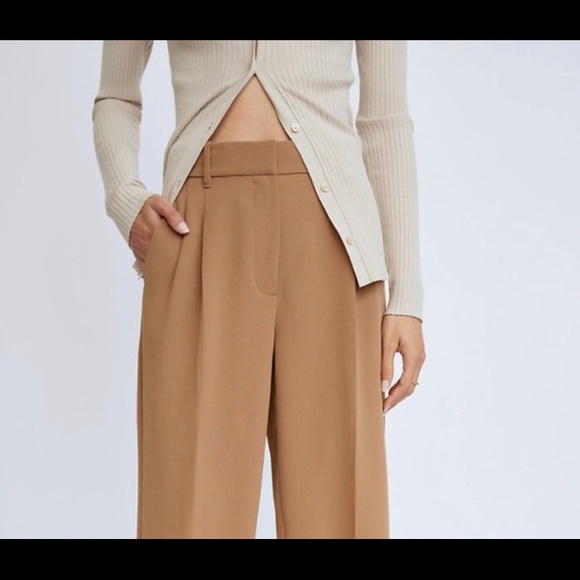 Aritzia - Wilfred Effortless Pant - Seville (Camel) size 4 Regular Length - Picture 1 of 3